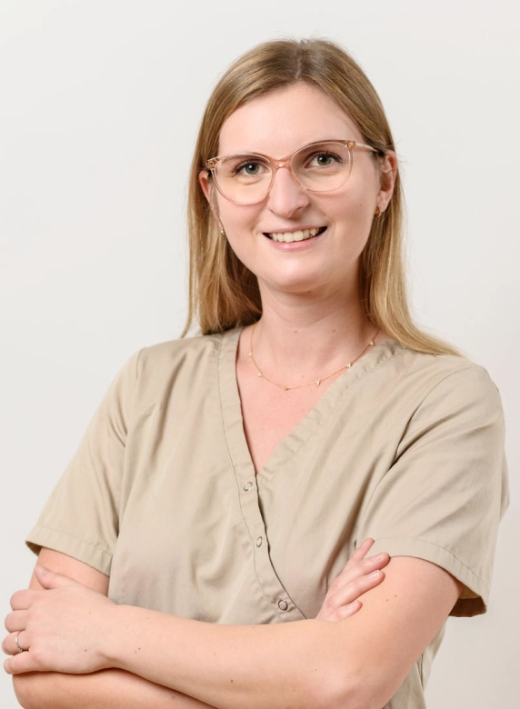 Ilona, assistante dentaire qualifiée au Cabinet d'orthodontie HMT à Erstein