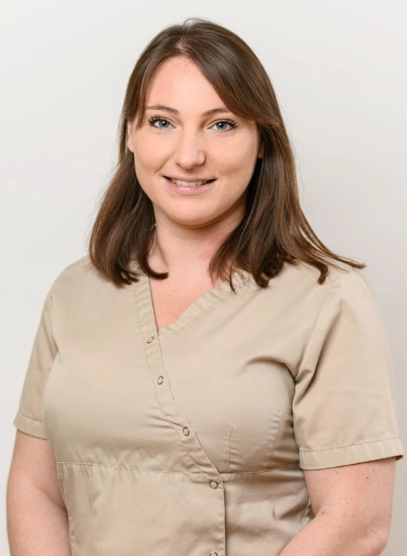 Lauriane, assistante dentaire qualifiée au Cabinet d'orthodontie HMT à Erstein